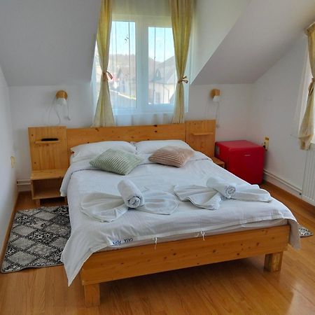 Hotel Casa Popa Hura-Humora Exteriér fotografie