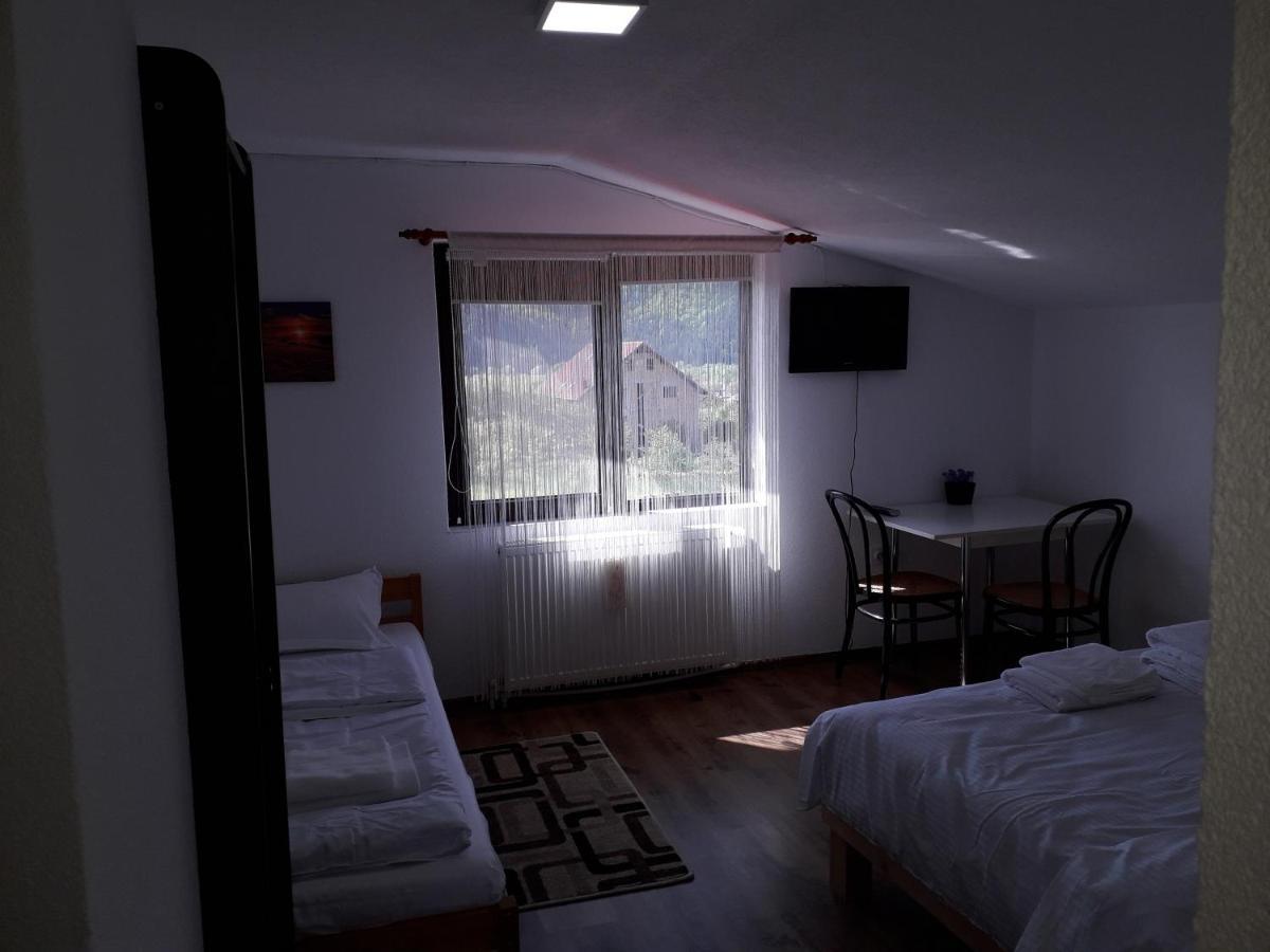Hotel Casa Popa Hura-Humora Exteriér fotografie