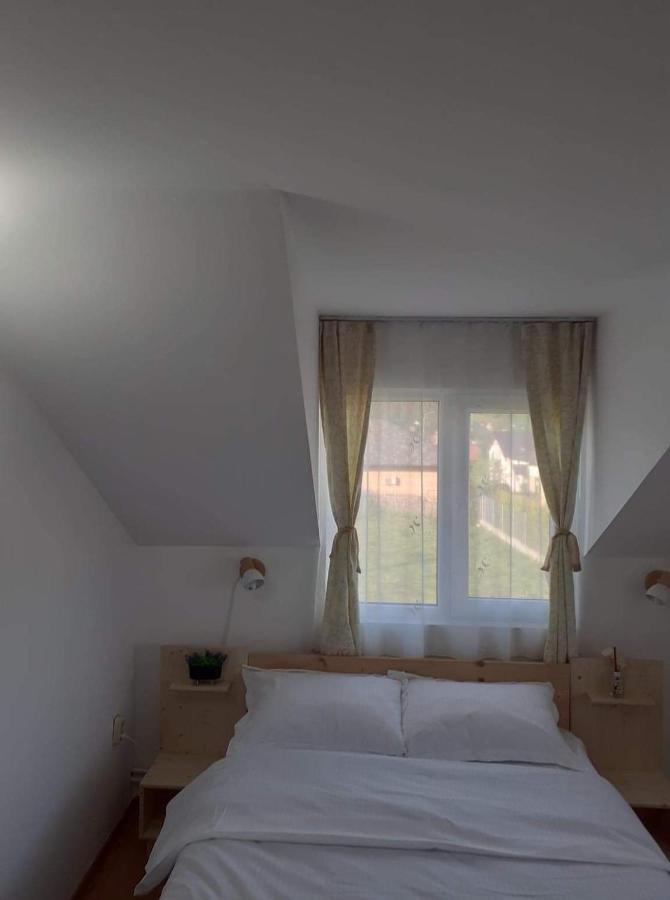 Hotel Casa Popa Hura-Humora Exteriér fotografie
